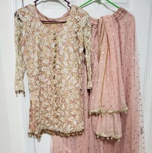 Fancy skirt style dress